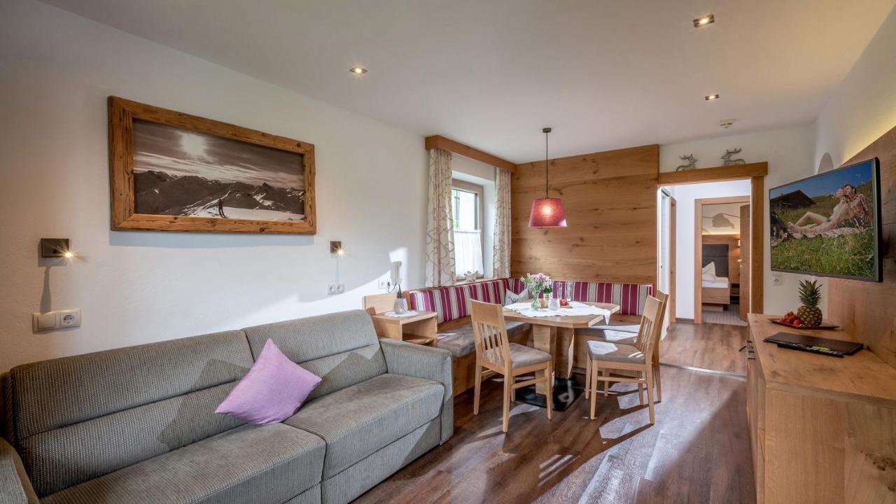 Apartments Schoene Aussicht Tux Εξωτερικό φωτογραφία