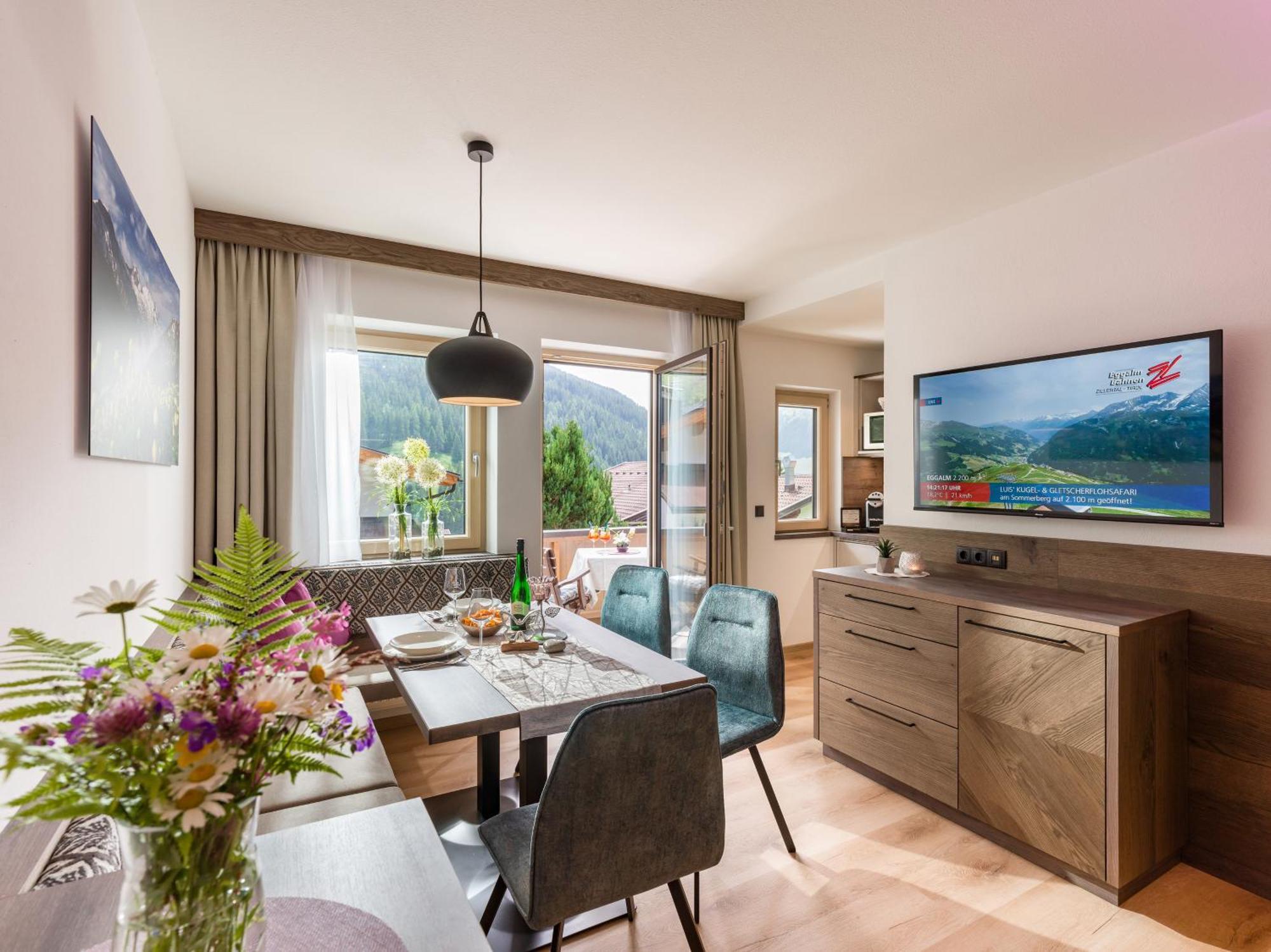 Apartments Schoene Aussicht Tux Εξωτερικό φωτογραφία