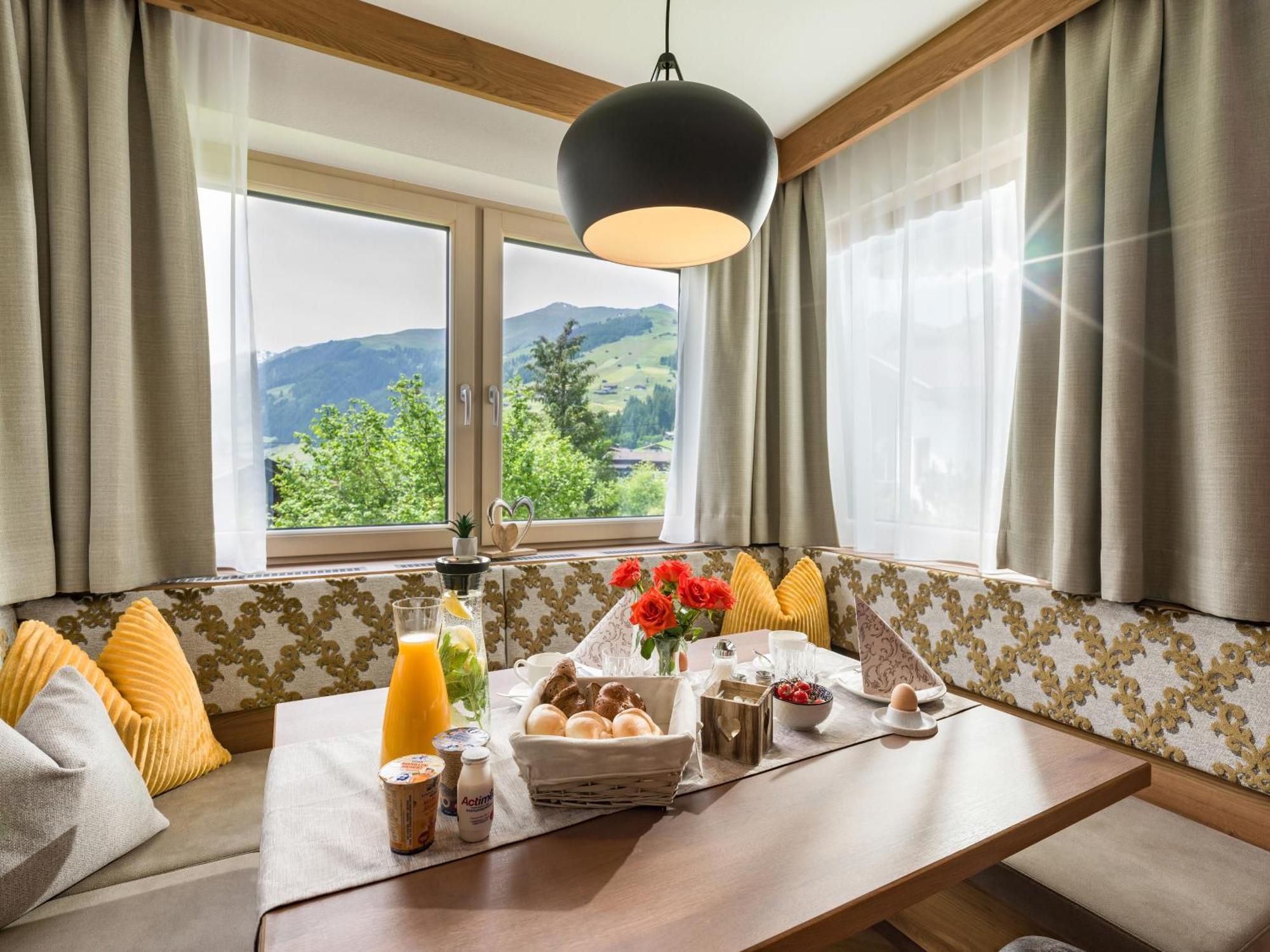 Apartments Schoene Aussicht Tux Εξωτερικό φωτογραφία