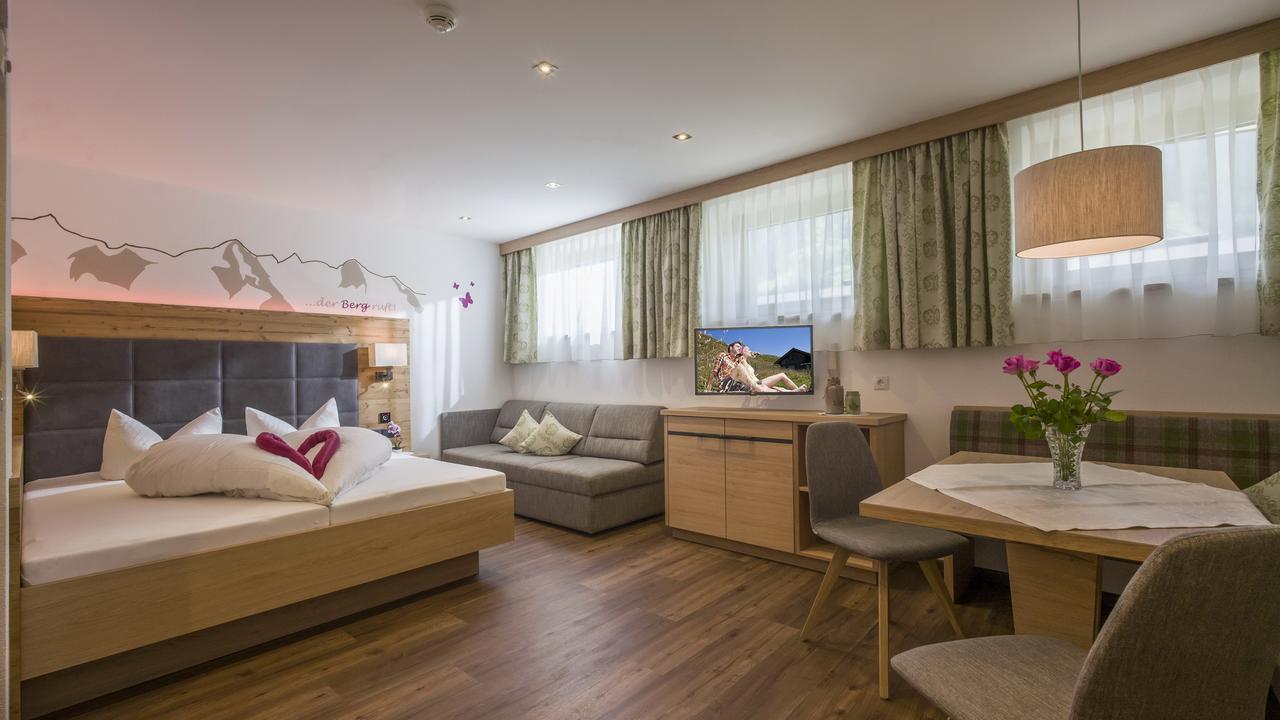 Apartments Schoene Aussicht Tux Εξωτερικό φωτογραφία