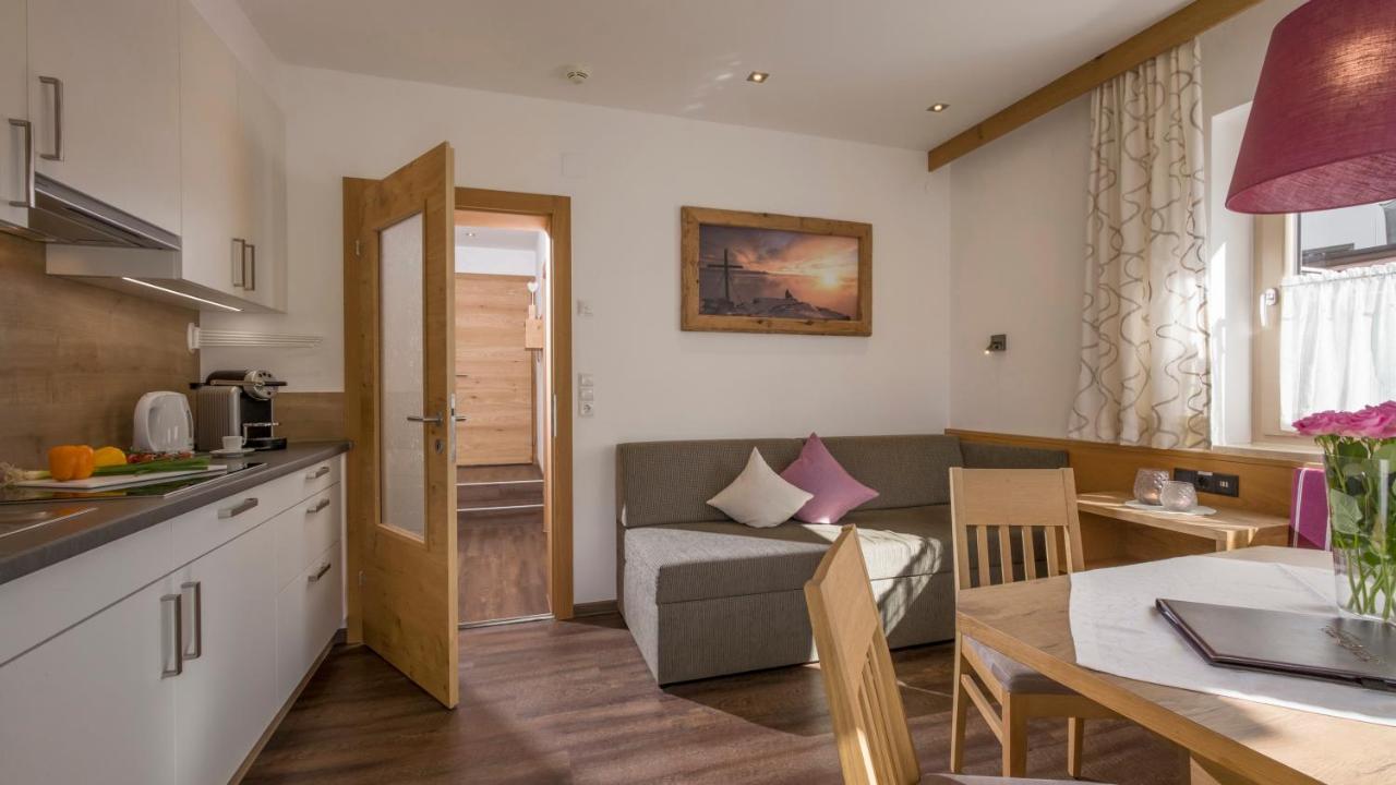 Apartments Schoene Aussicht Tux Εξωτερικό φωτογραφία